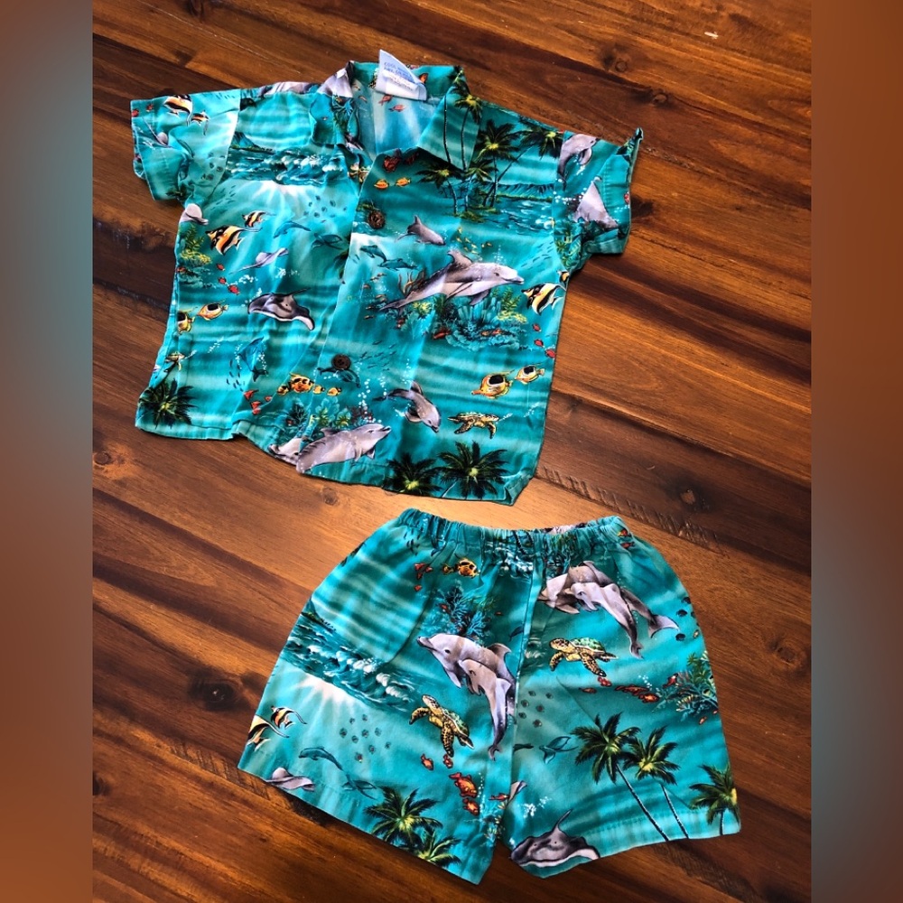 ❄️3/$25 Tropical Dolphin Print Shirt and Shorts Set